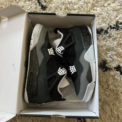 Air Jordan 4 Fear 