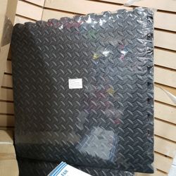 6 Pc Interlocking Gym Mats, Garage Flooring
