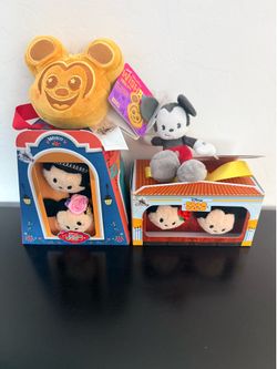 Lot of 4 - Disney  Mickey + Minnie Tsum Tsums and Plush Tiys