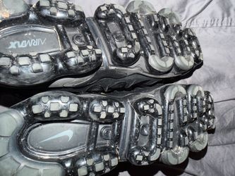 Size 10 Nike air max