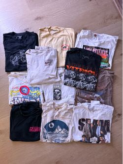 Graphic Tee Bundle - Zumiez, Vans, Nike, SLAM