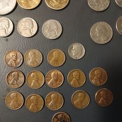 Small coin collection for sale  so.e silver pieces  rare error  coins and some no mint mark Philadelphia  1964 nickles
