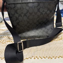 Coach Cross Body Bag 