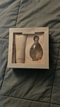 Sarah Jessica Parker, Lovely Gift, Set Body Lotion, And Perfume