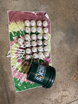 Lot of 25 Baseballs with Dick's Sporting Goods Bucket