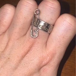 Vernon Ring VIVIENNE WESTWOOD