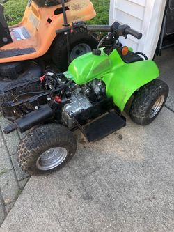 Kid mini 4 wheeler