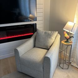 Comfy Swivel Lounge Chair 