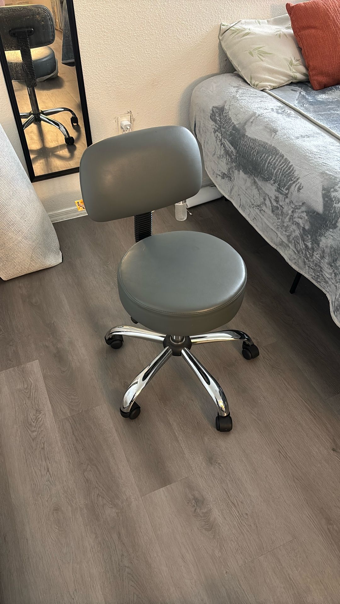 Lash Chair