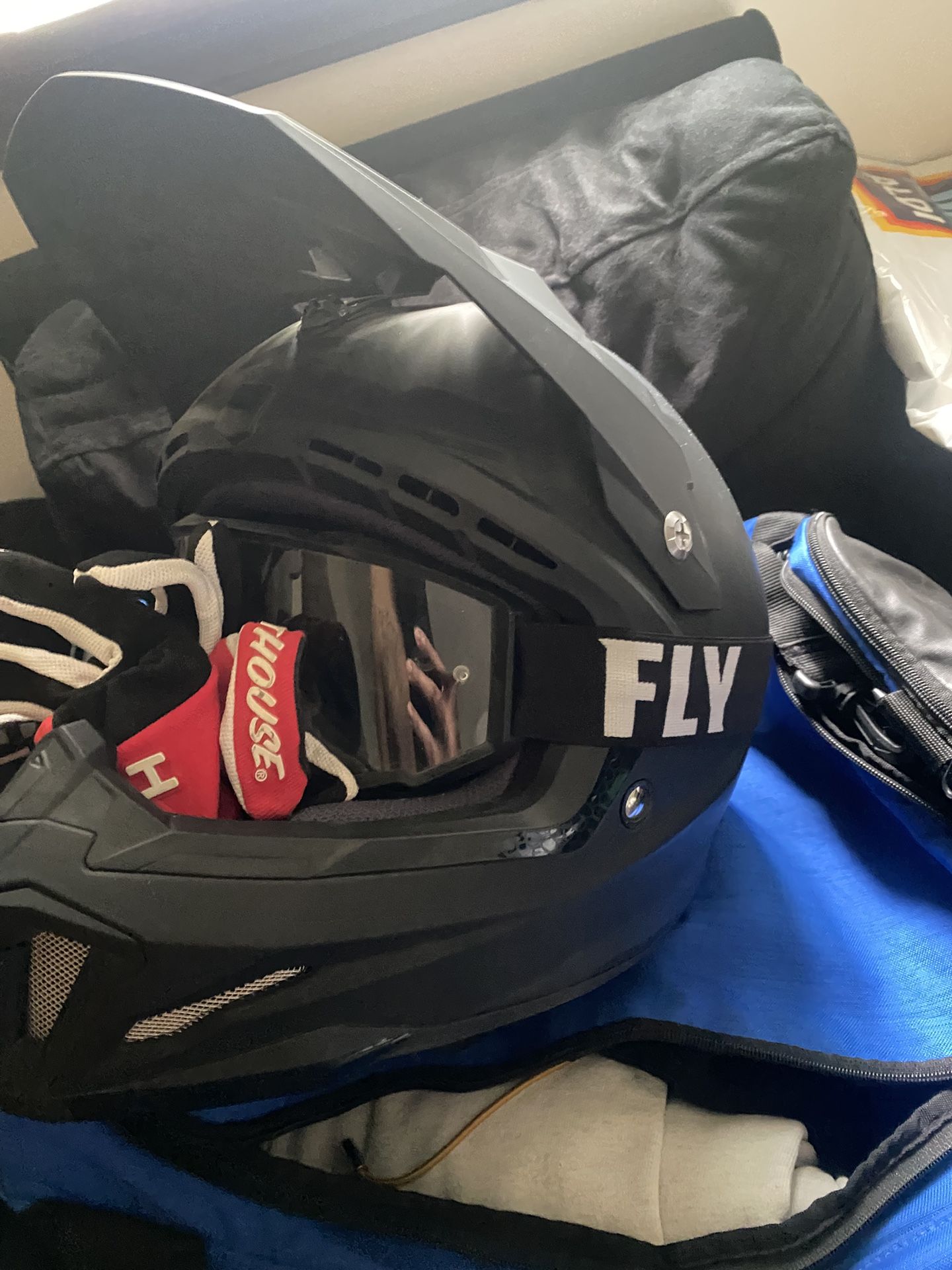 Helmet Large