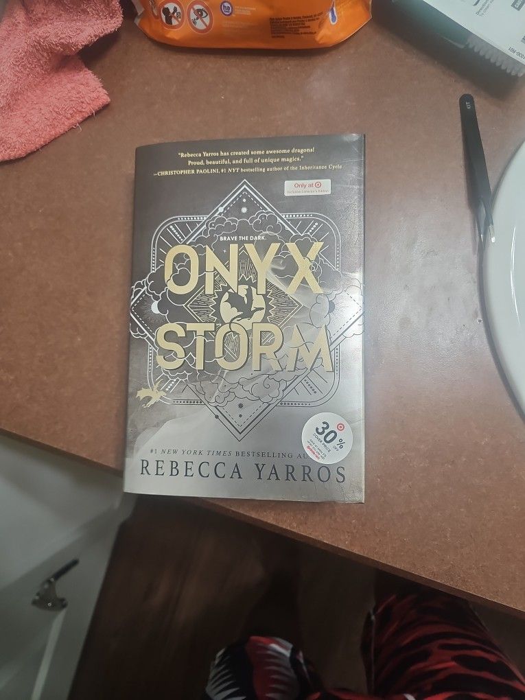 ONYX STORM EXCLUSIVE COLLECTORS EDITION