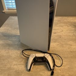 PS5 Digital Edition - Like New