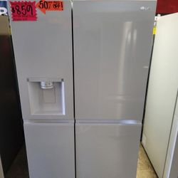 LG Side By Side Refrigerator 27 Cubic Feet 8FEXA