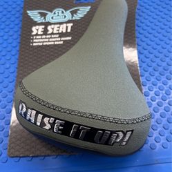 Brand New SE Seat