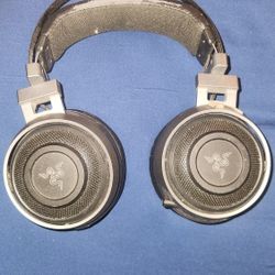 Razor Nari Ultimate Headset - 30$