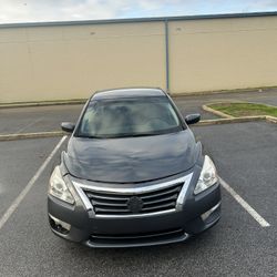 2013 Nissan Altima  2.5 