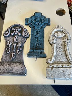 Huge lot of Halloween graveyard tombstones decorations