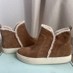 Tan Suede Fur Lining Boots