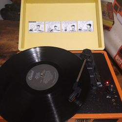 Crosley Peanuts Cruiser Record Store Day Turntable 