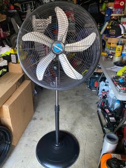 20" Outdoor Rated Water Resistant Metal Oscillating Pedestal Fan, Black ( industrial fan)