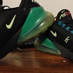 Nike shoes  size  6.5 on great condition 