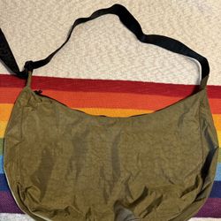 BAGGU large Crescent Bag 