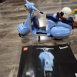 Lego VESPA set 10298