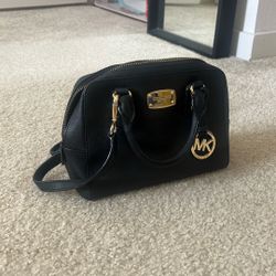 Michael Kors Crossbody Bag (Black)