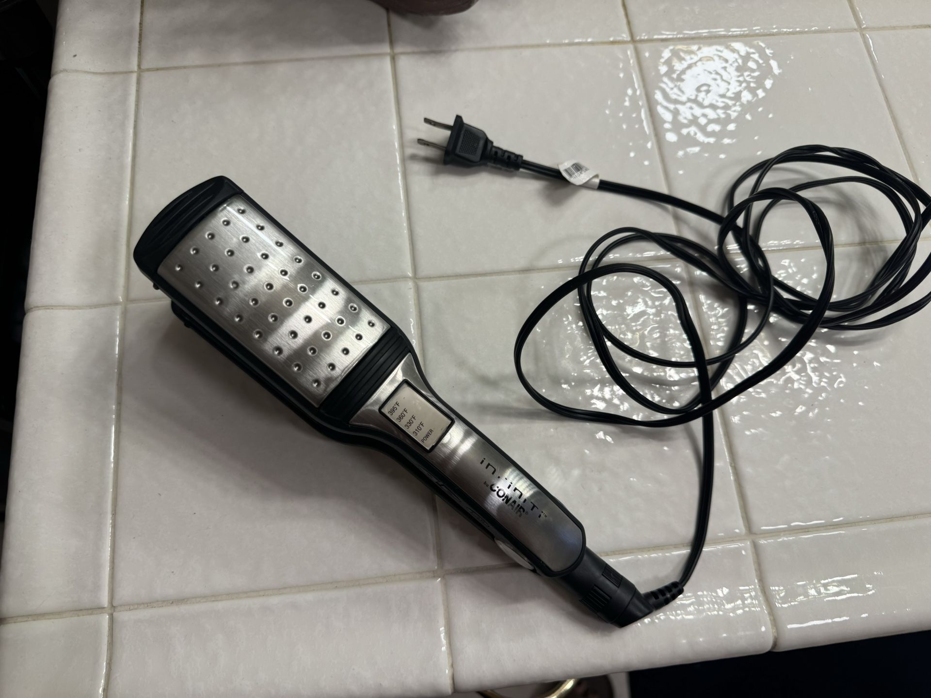 Conair Infiniti Hair Straightener