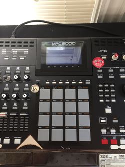 Akai MPC 5000