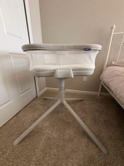 Baby Halo BassINET Soothing Swivel Sleeper