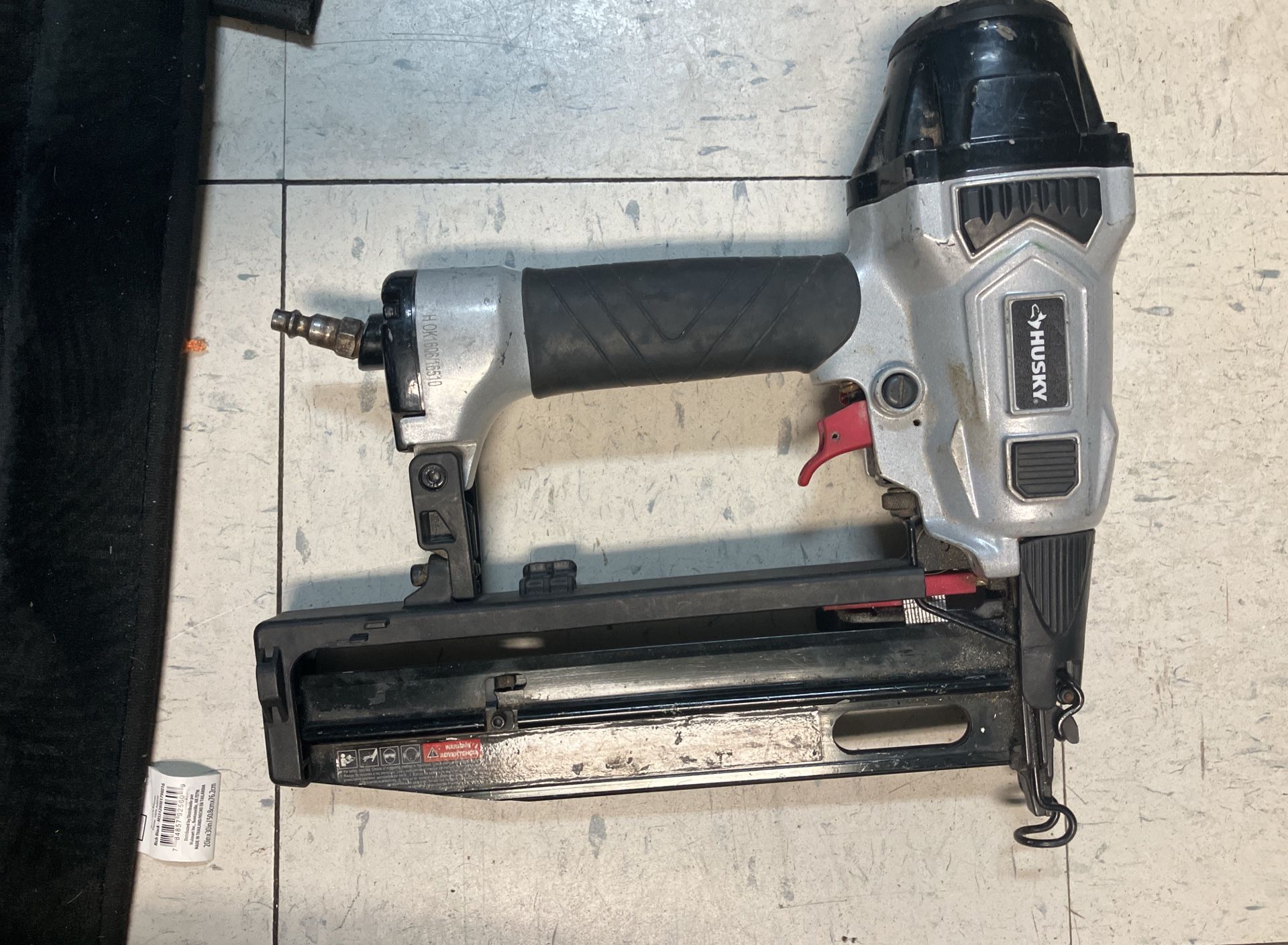 Husky Pin Nailer