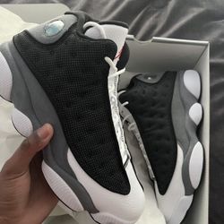 jordan 13s size 9