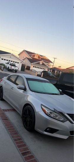 Nissan Altima