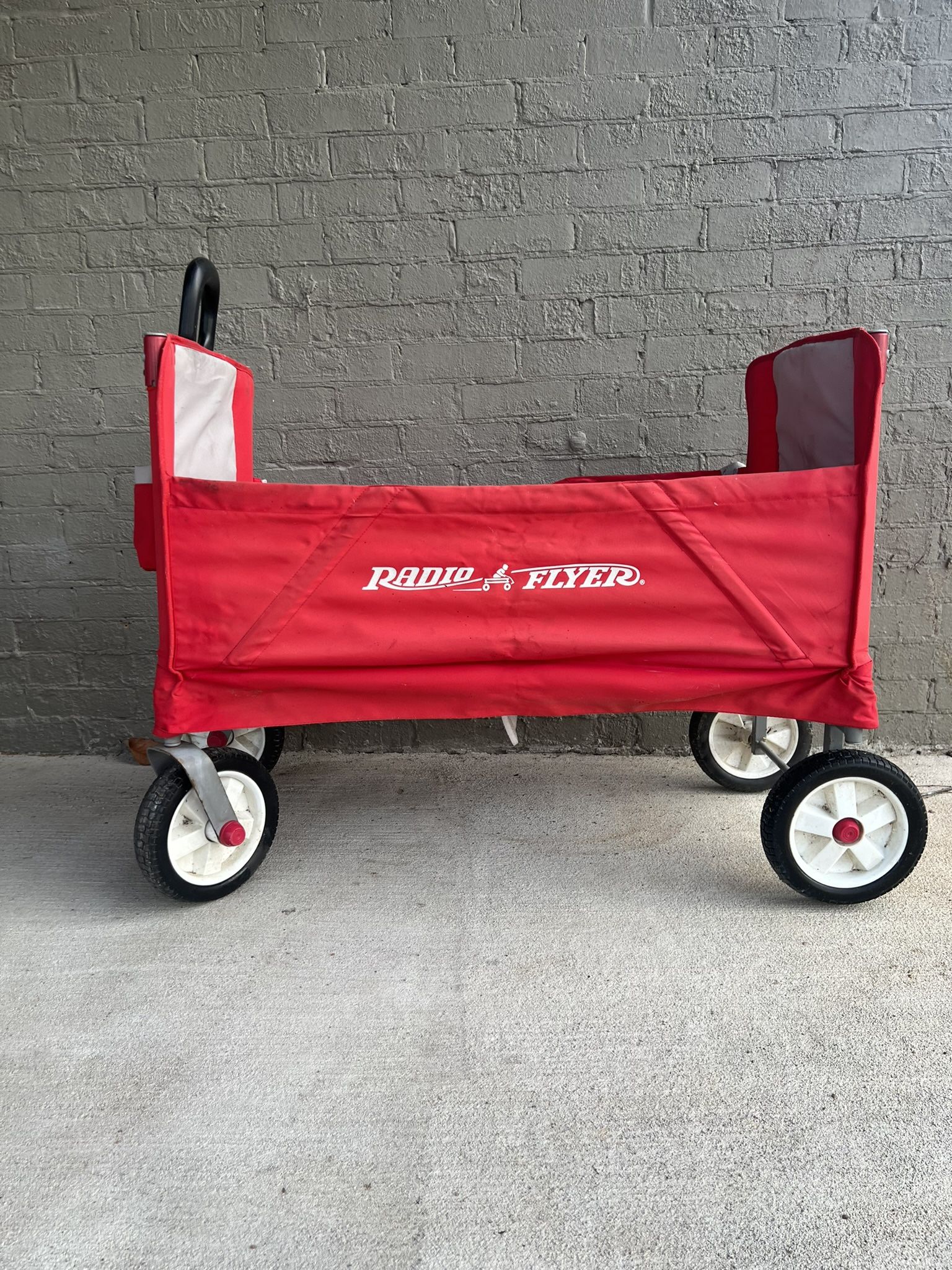Radio Flyers 3-in-1 EZ Fold Wagon