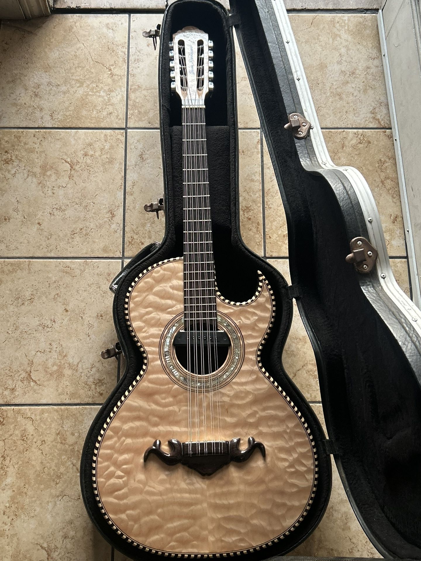Bajo Quinto Jesús Sevillano