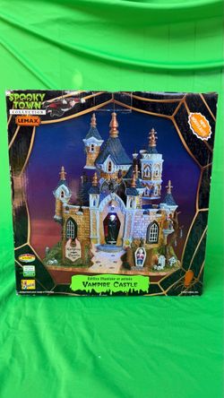 Lemax Spooky Town “Vampires Castle”
