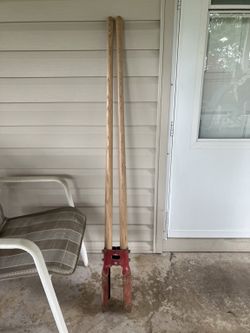 Heavy Duty Post Hole Digger