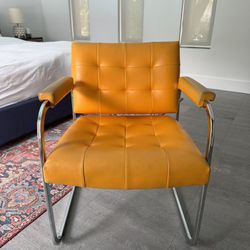 Patrician Furniture Mid Century Modern Accent Chair