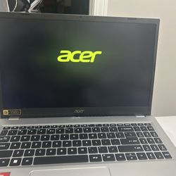 Poco Uso acer 