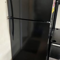 Whirlpool Refrigerator 