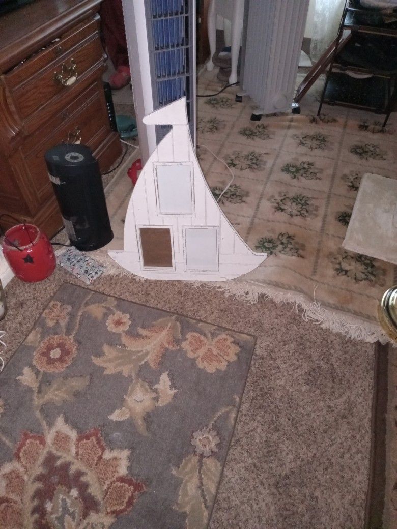 Sailboat Frame