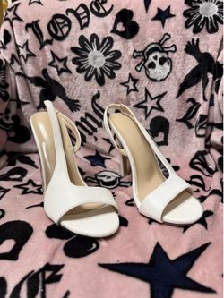 Heels size 5