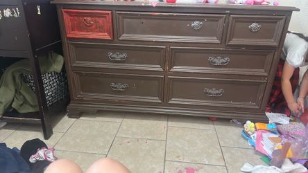 Dresser