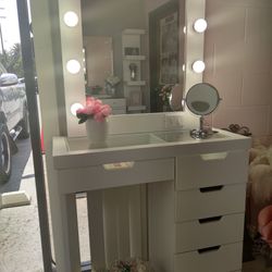 Vanitys White 36"And 40" And 48"