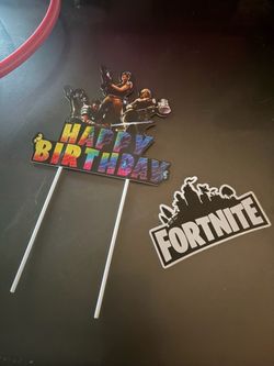 Fornite cake topper