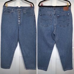 Levi’s, High Waisted, Mom Jeans, 100% Cotton, Blue, Size 32,