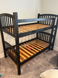 Bunk bed for 2 twin size mattresses