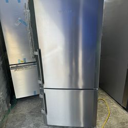 LiEBHERR Refrigerator 30 X 67 Like New One Receipt For One Years Warranty 