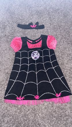 Disney Vampirina Costume 2t 